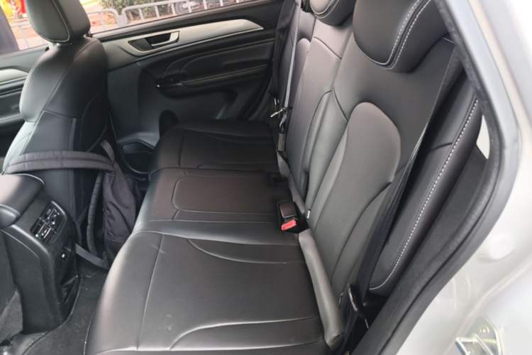 Used Haval M6 2021 PLUS 1.5T DCT Luxury Smart Connectivity Model Left Rear Seat