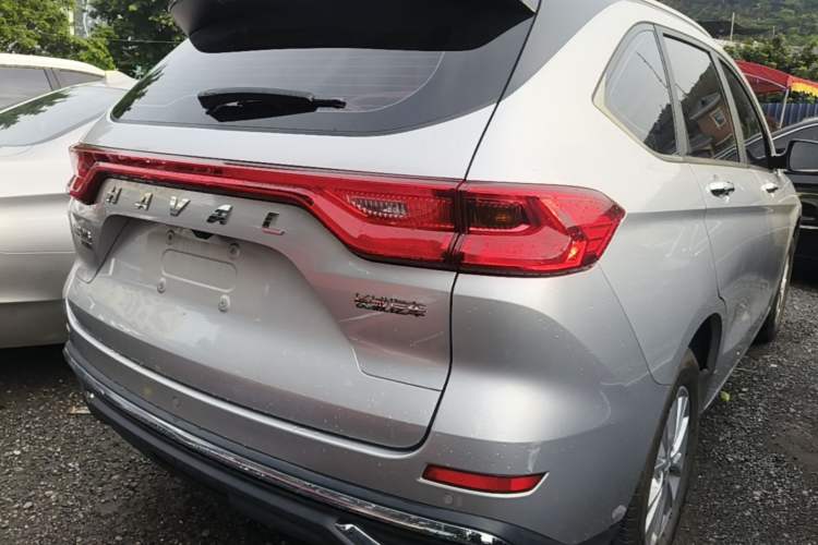Used Haval M6 2021 PLUS 1.5T DCT Luxury Smart Connectivity Model Rear Right 45 Deg