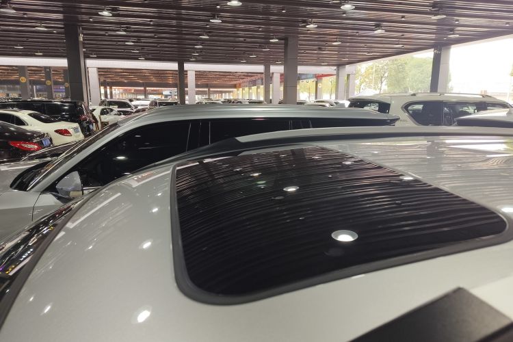 Used Haval M6 2021 PLUS 1.5T DCT Luxury Smart Connectivity Model Roof