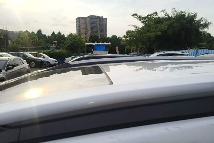 Used Haval M6 2021 PLUS 1.5T DCT Luxury Smart Connectivity Model Roof