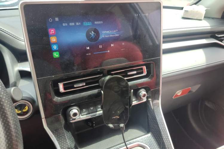 Used Haval M6 2021 PLUS 1.5T DCT Elite Smart Connectivity Model Audio And AC Panel