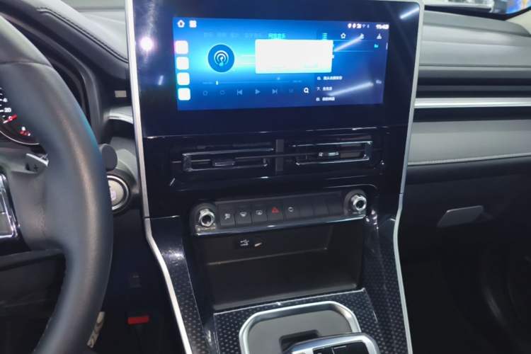 Used Haval M6 2021 PLUS 1.5T DCT Elite Smart Connectivity Model Audio And AC Panel