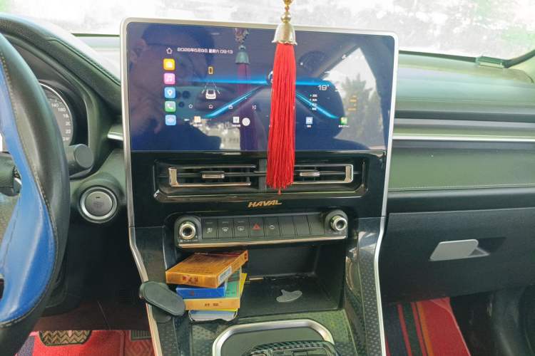 Used Haval M6 2021 PLUS 1.5T DCT Luxury Smart Connectivity Model Audio And AC Panel