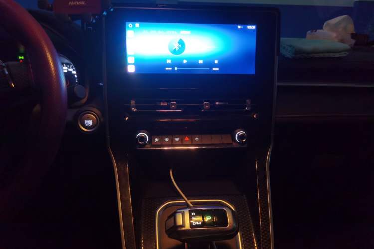 Used Haval M6 2021 PLUS 1.5T DCT Elite Smart Connectivity Model Audio And AC Panel