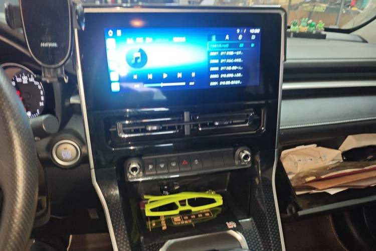 Used Haval M6 2021 PLUS 1.5T DCT Luxury Smart Connectivity Model Audio And AC Panel