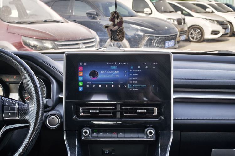 Used Haval M6 2021 PLUS 1.5T DCT Elite Smart Connectivity Model Audio And AC Panel