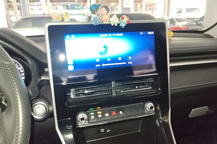 Used Haval M6 2021 PLUS 1.5T DCT Elite Smart Connectivity Model Audio And AC Panel