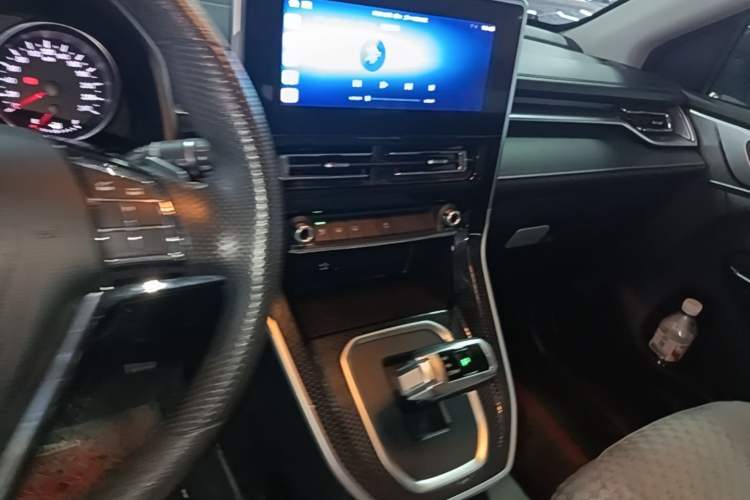 Used Haval M6 2021 PLUS 1.5T DCT Elite Smart Connectivity Model Audio And AC Panel