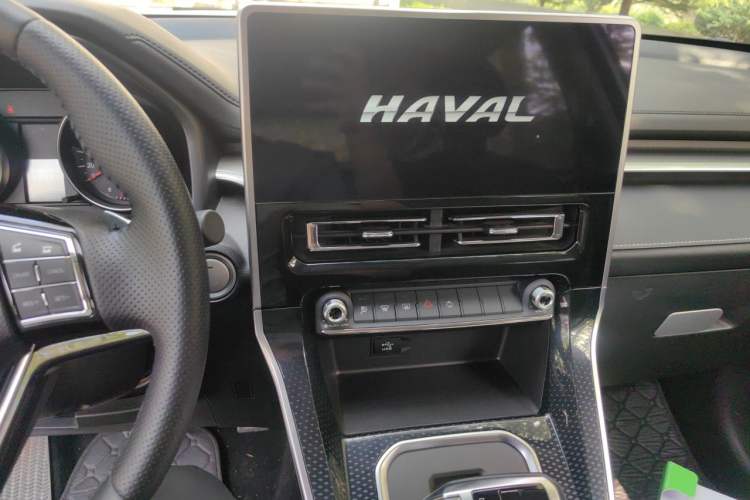 Used Haval M6 2021 PLUS 1.5T DCT Smart Enjoyment Model Audio And AC Panel
