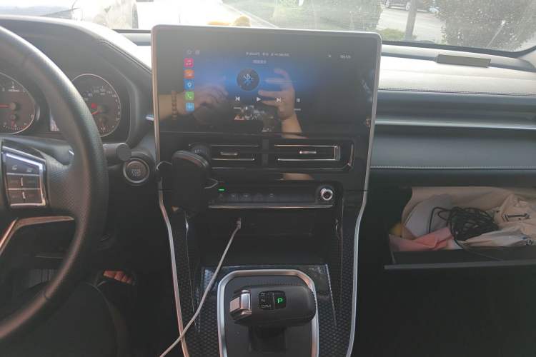 Used Haval M6 2021 PLUS 1.5T DCT Luxury Smart Connectivity Model Audio And AC Panel