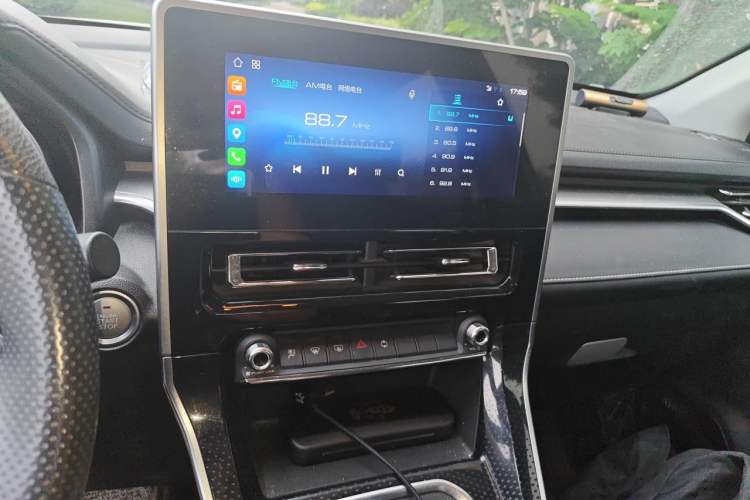 Used Haval M6 2021 PLUS 1.5T DCT Elite Smart Connectivity Model Audio And AC Panel