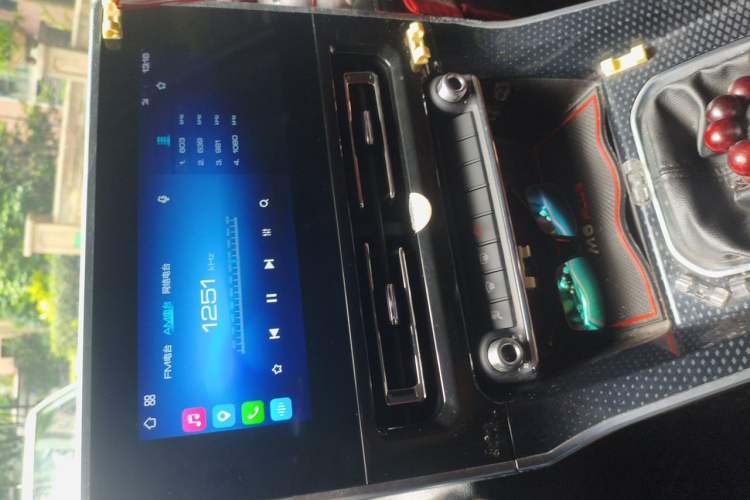 Used Haval M6 2021 PLUS 1.5T Manual Luxury Smart Connectivity Model Audio And AC Panel
