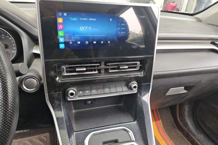 Used Haval M6 2021 PLUS 1.5T DCT Comfort Edition Audio And AC Panel