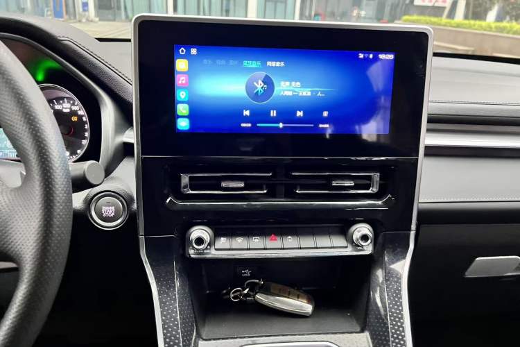 Used Haval M6 2021 PLUS 1.5T DCT Luxury Smart Connectivity Model Audio And AC Panel