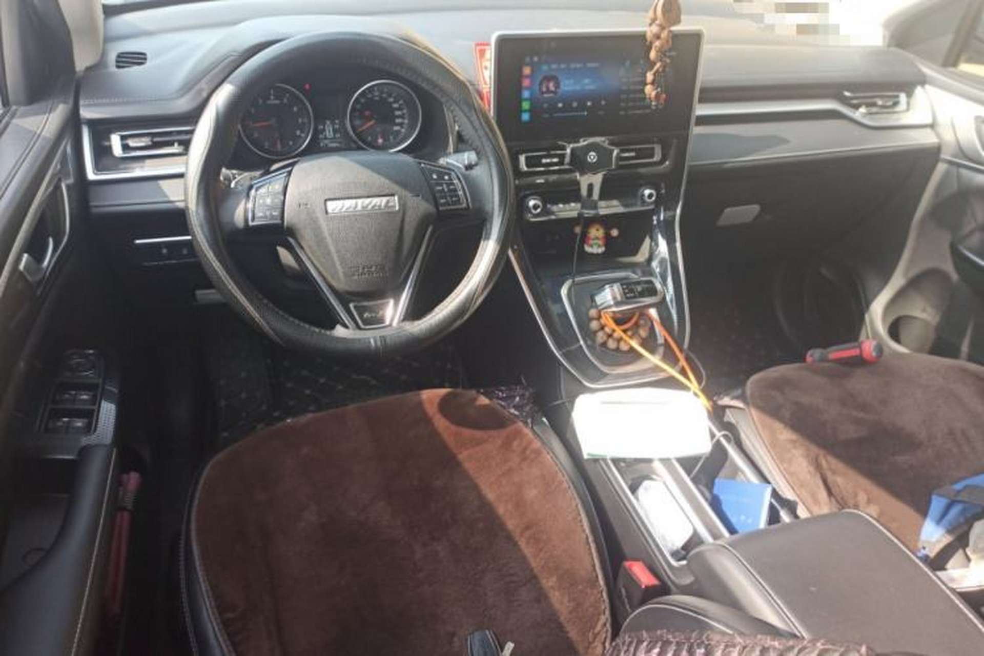 Used Haval M6 2021 PLUS 1.5T DCT Luxury Smart Connectivity Model Center Console