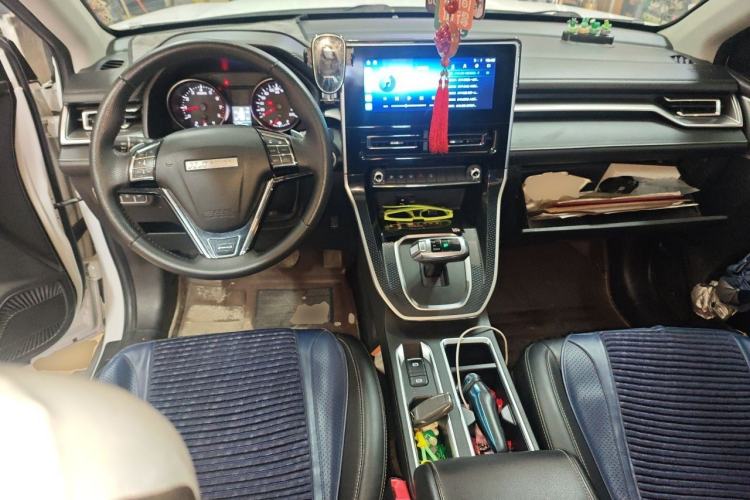 Used Haval M6 2021 PLUS 1.5T DCT Luxury Smart Connectivity Model Center Console