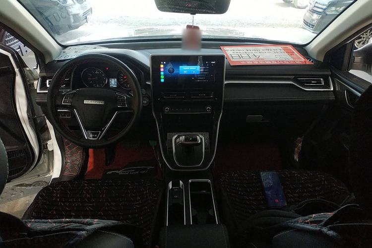 Used Haval M6 2021 PLUS 1.5T DCT Luxury Smart Connectivity Model Center Console