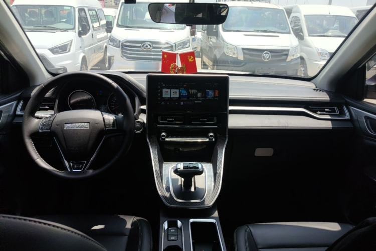 Used Haval M6 2021 PLUS 1.5T DCT Luxury Smart Connectivity Model Center Console