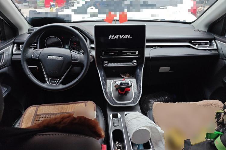 Used Haval M6 2021 PLUS 1.5T DCT Luxury Smart Connectivity Model Center Console