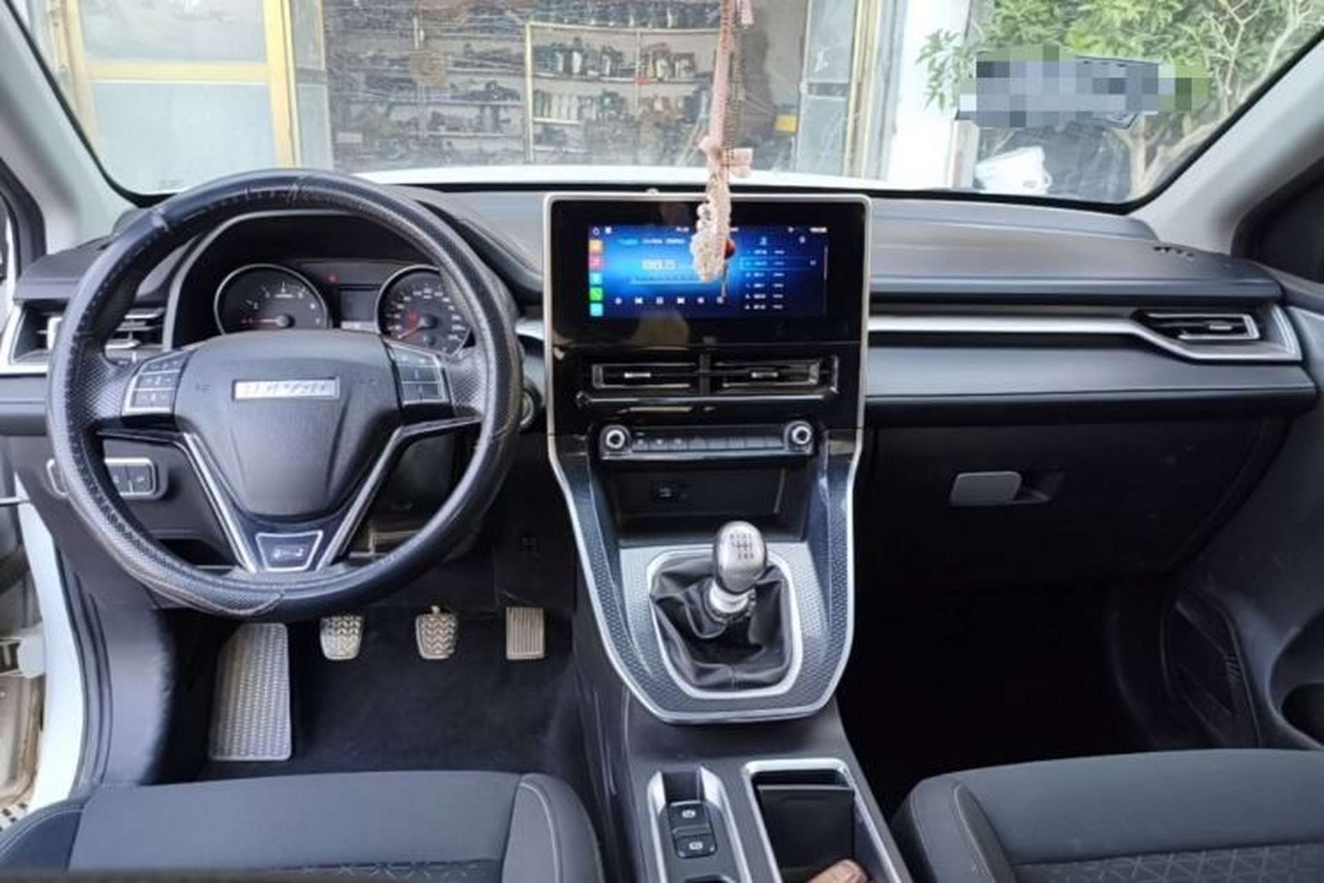 Used Haval M6 2021 PLUS 1.5T Manual Elite Smart Connectivity Model Center Console