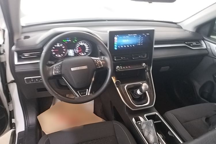 Used Haval M6 2021 PLUS 1.5T Manual Elite Smart Connectivity Model Center Console