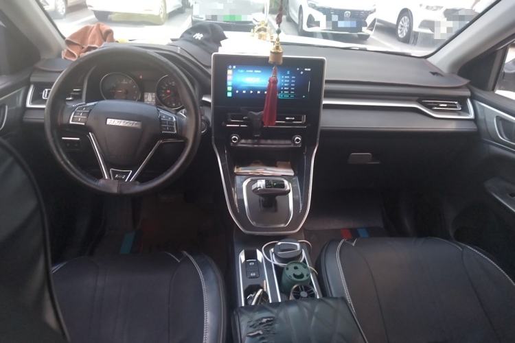 Used Haval M6 2021 PLUS 1.5T DCT Luxury Smart Connectivity Model Center Console