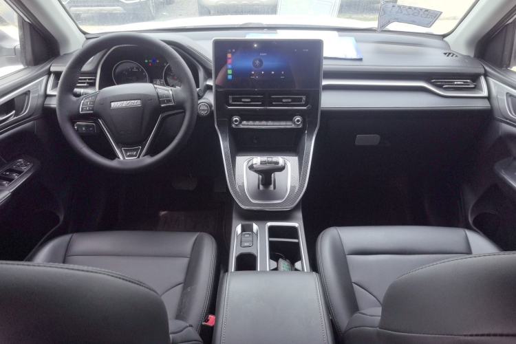 Used Haval M6 2021 PLUS 1.5T DCT Elite Smart Connectivity Model Center Console