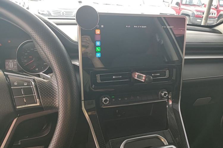 Used Haval M6 2021 PLUS 1.5T DCT Elite Smart Connectivity Model Center Console