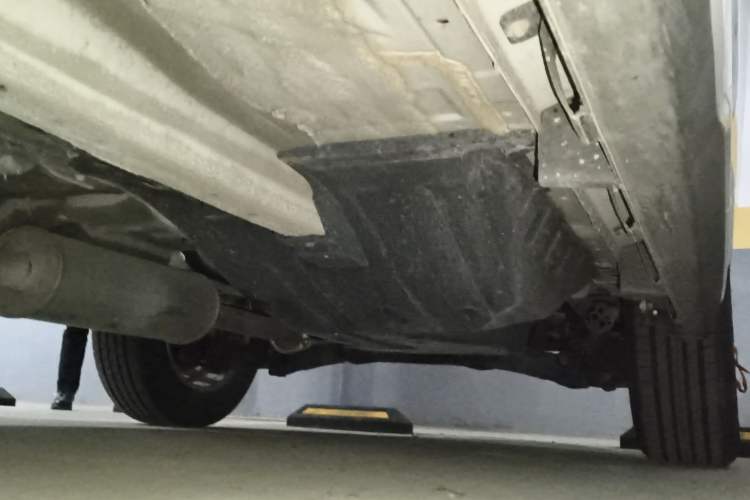 Used Haval M6 2021 PLUS 1.5T Manual Luxury Smart Connectivity Model Chassis Front Left