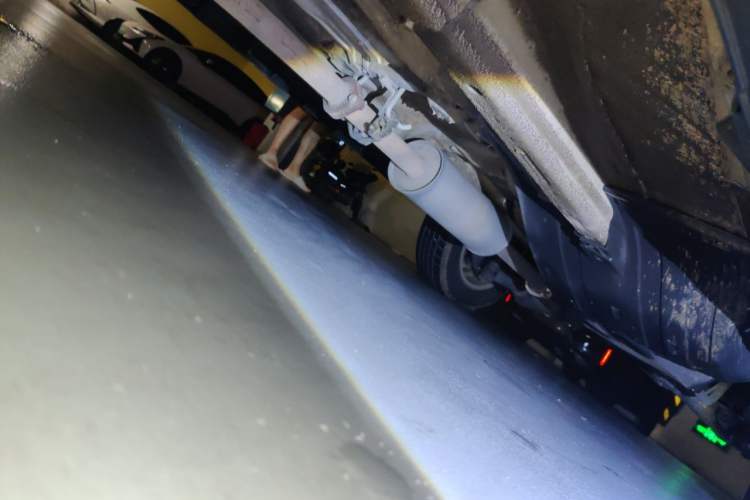 Used Haval M6 2021 PLUS 1.5T DCT Luxury Smart Connectivity Model Chassis Front Left