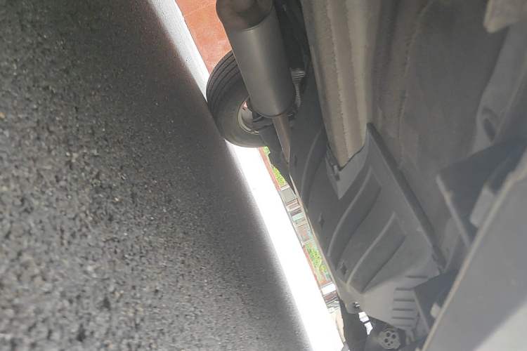 Used Haval M6 2021 PLUS 1.5T Manual Smart Edition Chassis Front Left