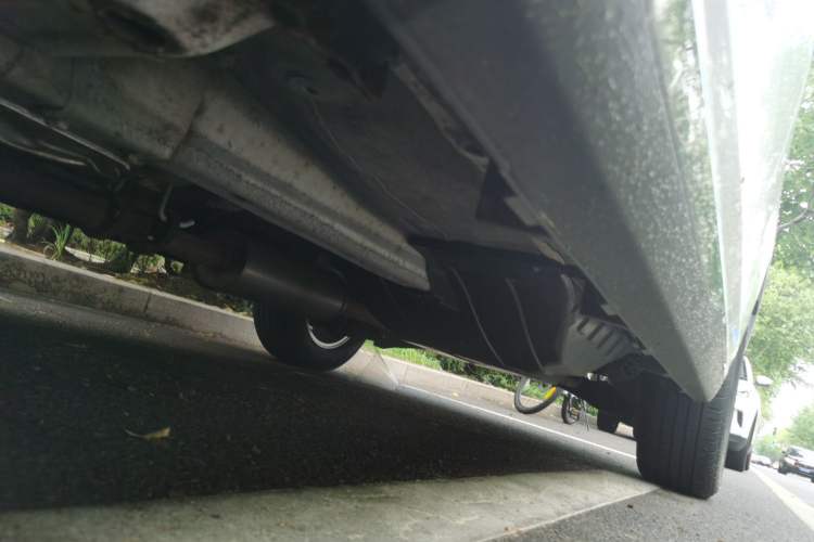 Used Haval M6 2021 PLUS 1.5T DCT Luxury Smart Connectivity Model Chassis Front Left