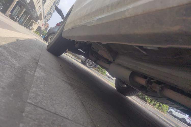 Used Haval M6 2021 PLUS 1.5T DCT Comfort Edition Chassis Front Right