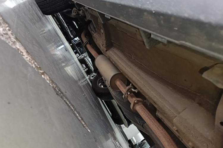 Used Haval M6 2021 PLUS 1.5T DCT Prestige Smart Connectivity Model Chassis Front Right