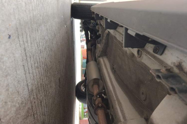 Used Haval M6 2021 PLUS 1.5T Manual Luxury Smart Connectivity Model Chassis Front Right
