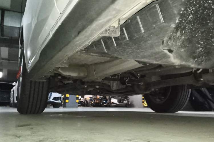 Used Haval M6 2021 PLUS 1.5T Manual Luxury Smart Connectivity Model Chassis Rear Left
