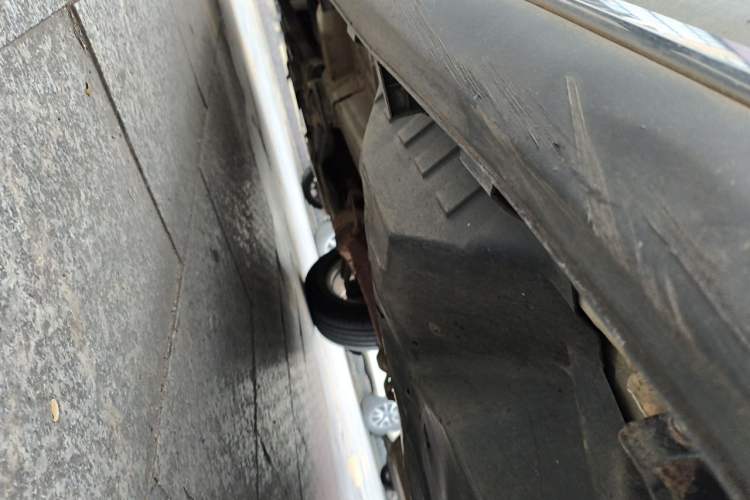 Used Haval M6 2021 PLUS 1.5T Manual Elite Smart Connectivity Model Chassis Rear Left