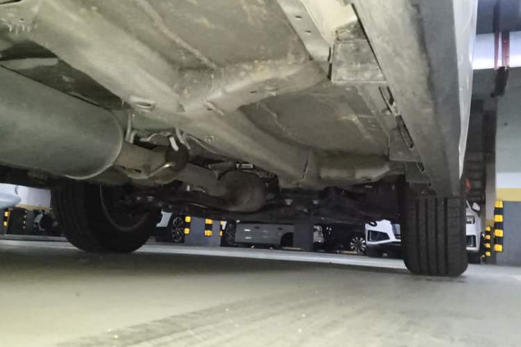 Used Haval M6 2021 PLUS 1.5T Manual Luxury Smart Connectivity Model Chassis Rear Right