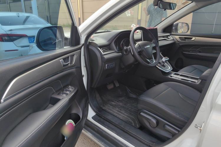 Used Haval M6 2021 PLUS 1.5T DCT Luxury Smart Connectivity Model Driver Seat