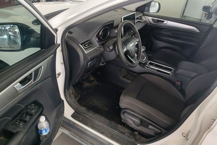 Used Haval M6 2021 PLUS 1.5T DCT Elite Smart Connectivity Model Driver Seat