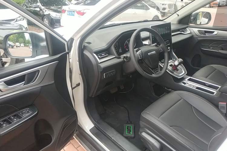 Used Haval M6 2021 PLUS 1.5T DCT Luxury Smart Connectivity Model Driver Seat