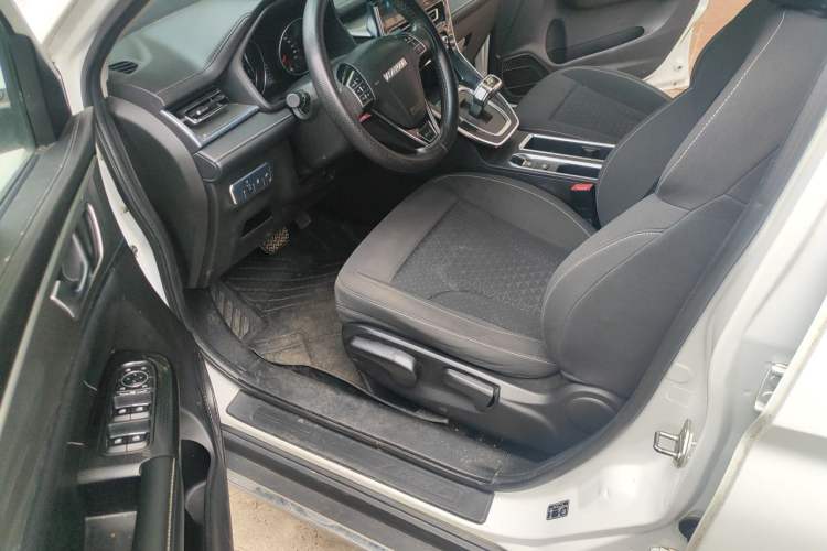 Used Haval M6 2021 PLUS 1.5T DCT Elite Smart Connectivity Model Driver Seat
