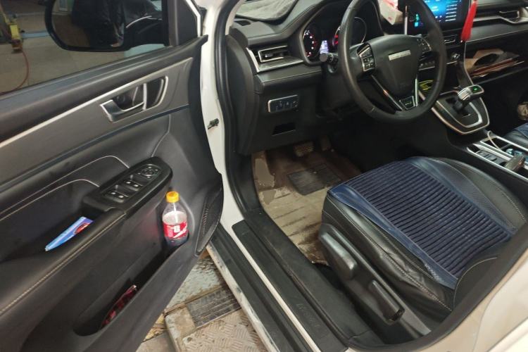 Used Haval M6 2021 PLUS 1.5T DCT Luxury Smart Connectivity Model Driver Seat