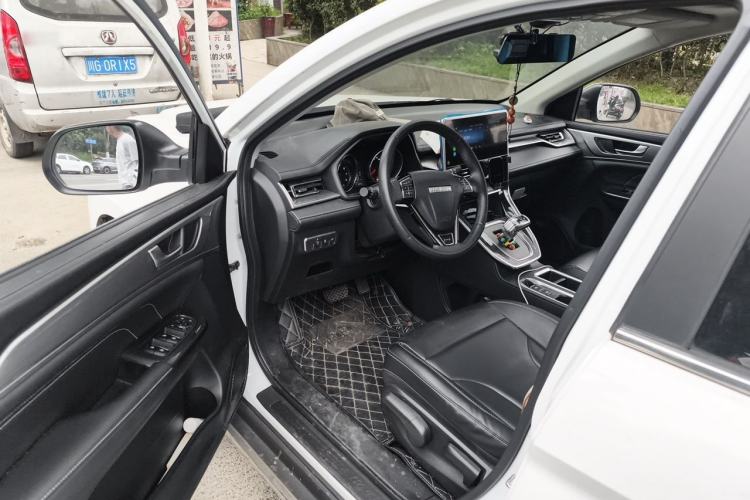 Used Haval M6 2021 PLUS 1.5T DCT Luxury Smart Connectivity Model Driver Seat