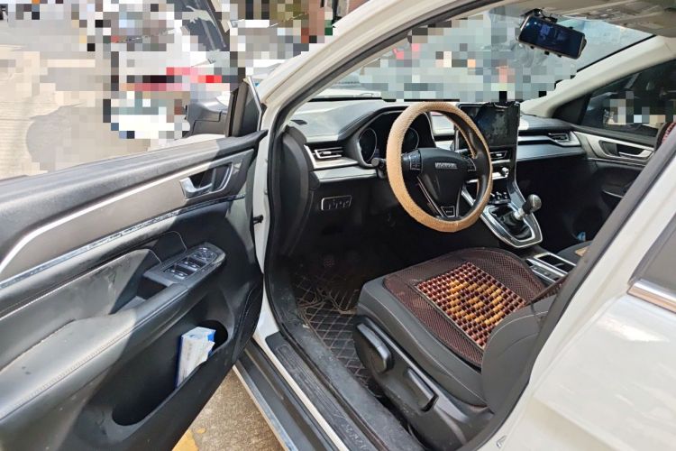 Used Haval M6 2021 PLUS 1.5T Manual Elite Smart Connectivity Model Driver Seat