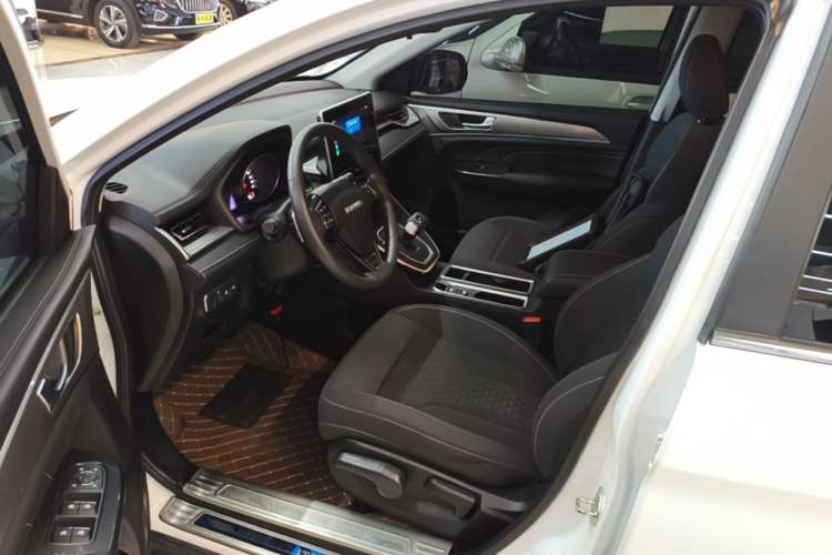 Used Haval M6 2021 PLUS 1.5T DCT Elite Smart Connectivity Model Driver Seat