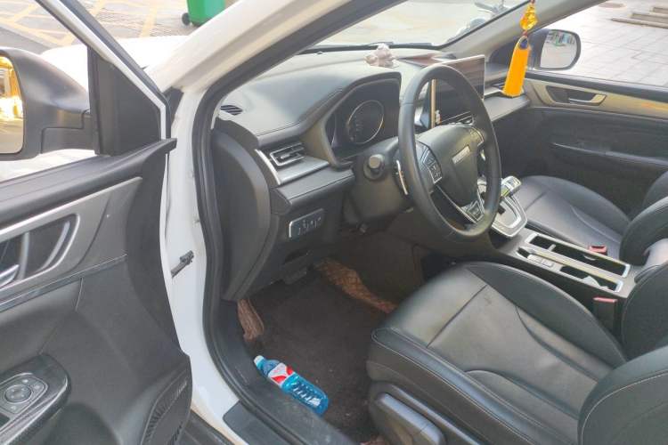 Used Haval M6 2021 PLUS 1.5T DCT Luxury Smart Connectivity Model Driver Seat