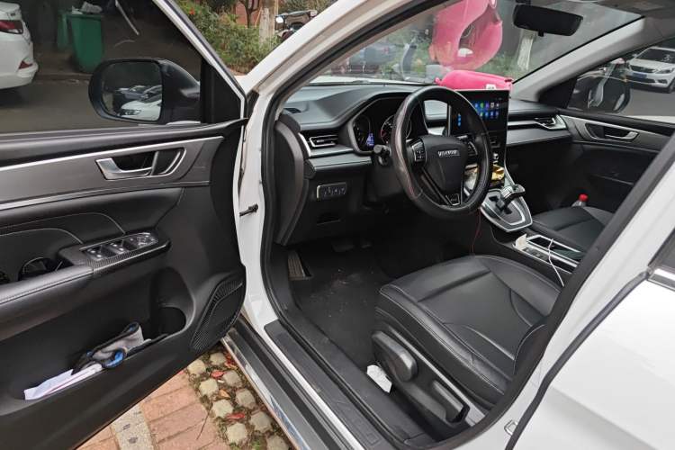Used Haval M6 2021 PLUS 1.5T DCT Luxury Smart Connectivity Model Driver Seat