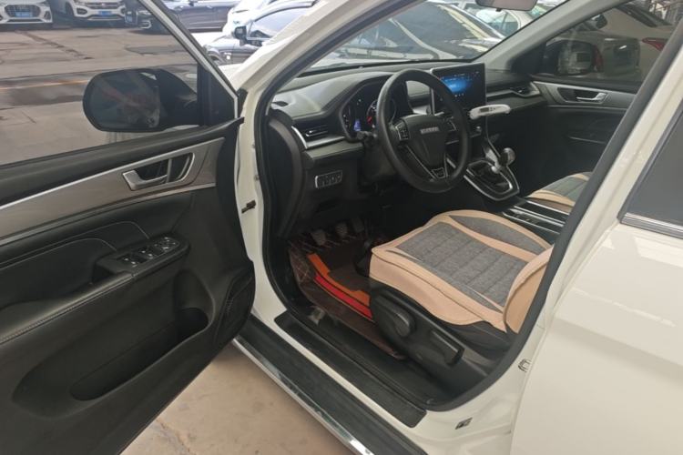 Used Haval M6 2021 PLUS 1.5T Manual Elite Smart Connectivity Model Driver Seat