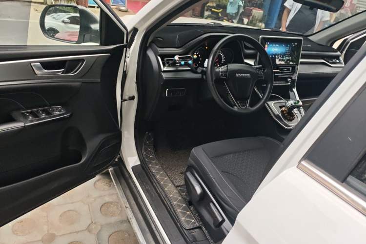 Used Haval M6 2021 PLUS 1.5T DCT Elite Smart Connectivity Model Driver Seat